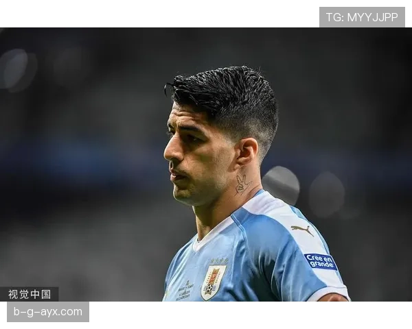 乌拉圭队边路突破火力全开,剑指国际赛场新辉煌 乌拉圭队边路突破火力全开,剑指国际赛场新辉煌