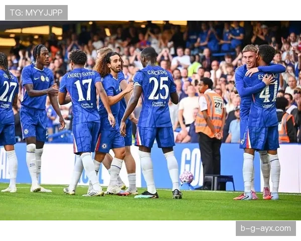 西汉姆联主场迎战切尔西，英超关键战引爆球迷期待