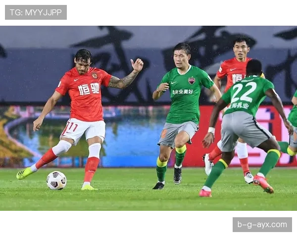 中超联赛状态回暖，精彩对决点燃球迷热情