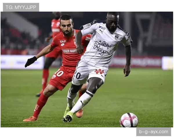 尼斯队凭借出色控球能力延续联赛强势表现 尼斯队凭借出色控球能力延续联赛强势表现