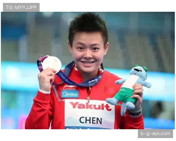 陈艺文这个名字一出现我就懵了，居然还有人过得比明星还闪耀？